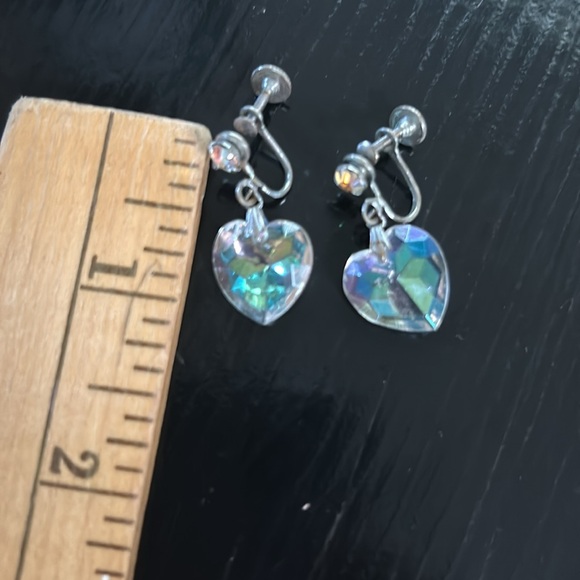 Vintage crystal heart clip ons - Picture 2 of 2